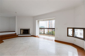 Apartamento com 4 Quartos à Venda, 172 m² em Moema - São Paulo
