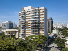 Apartamento com 2 Quartos à Venda, 76 m² em Moema - São Paulo