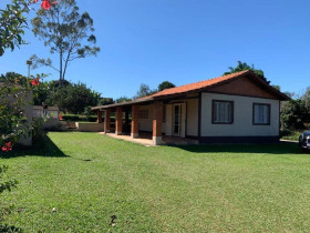 Chácara com 2 Quartos à Venda, 2.800 m² em Pilar Do Sul