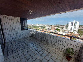 Apartamento com 3 Quartos à Venda, 186 m² em Candelária - Natal