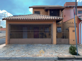 Casa com 3 Quartos à Venda, 160 m² em Parque Boa Esperança - Indaiatuba