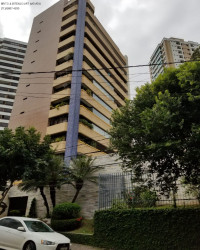 Apartamento com 5 Quartos à Venda, 600 m² em Jardim Apipema - Salvador