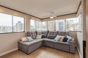 Apartamento com 2 Quartos à Venda, 81 m² em Petrópolis - Porto Alegre