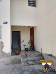 Casa com 2 Quartos para Alugar,  em Nova Era - Caieiras