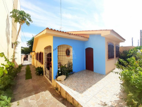 Casa com 10 Quartos à Venda, 290 m² em Nossa Senhora De Fátima - Santa Maria