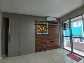 Apartamento com 2 Quartos à Venda, 60 m² em Barreiros - São José