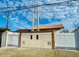 Casa com 2 Quartos à Venda,  em Chacara Itaguai - Mongaguá