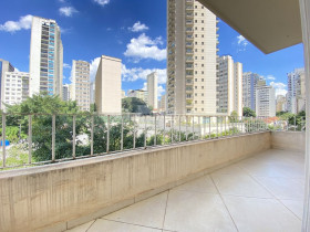 Apartamento com 3 Quartos à Venda, 170 m² em Santa Cecília - São Paulo