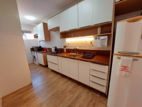 Apartamento com 2 Quartos à Venda, 67 m² em Stella Maris - Salvador