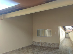 Casa com 2 Quartos à Venda, 95 m² em Vera Cruz - Mongaguá