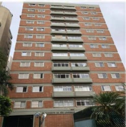 Apartamento com 2 Quartos à Venda, 75 m² em Centro - Campinas