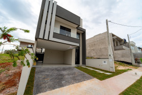 Casa com 3 Quartos à Venda, 145 m² em Loteamento Reserva Da Mata - Jundiaí