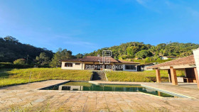 Casa com 9 Quartos à Venda, 1.000 m² em Fazenda Boa Fé - Teresópolis