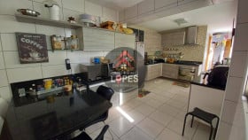 Apartamento com 4 Quartos à Venda, 214 m² em Petrópolis - Natal