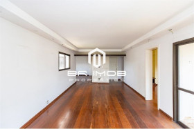 Apartamento com 3 Quartos à Venda, 175 m² em Vila Andrade - São Paulo