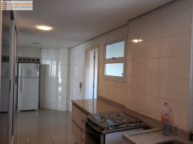 Apartamento com 3 Quartos à Venda, 250 m² em Vila Mariana - São Paulo