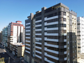 Apartamento com 4 Quartos à Venda,  em Centro - Capao Da Canoa