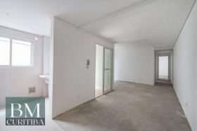Apartamento com 2 Quartos à Venda, 72 m² em Rebouças - Curitiba