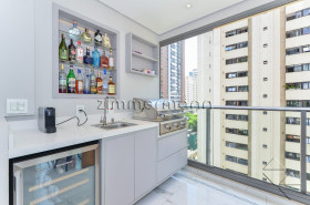 Apartamento com 1 Quarto à Venda, 111 m² em Moema - São Paulo