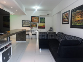 Apartamento com 2 Quartos à Venda, 126 m² em Centro - Balneário Camboriú