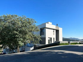 Casa com 4 Quartos à Venda, 311 m² em Pedra Branca - Palhoça