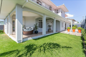 Casa com 4 Quartos à Venda, 420 m² em Jardim Atlântico - Florianópolis