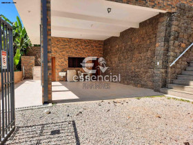 Casa com 3 Quartos à Venda, 387 m² em Praia Da Santa Rita - Ubatuba