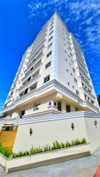 Apartamento com 2 Quartos à Venda, 65 m² em Tabuleiro - Camboriú