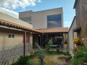 Casa com 4 Quartos à Venda, 250 m² em Ponte Alta Norte (gama) - Brasília