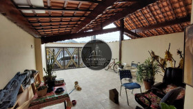 Casa com 2 Quartos à Venda, 225 m² em Vila Altântica - Mongaguá