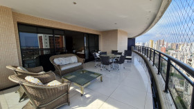Apartamento com 4 Quartos à Venda, 385 m² em Jurunas - Belém