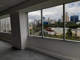 Sala Comercial para Alugar, 237 m² em Alphaville Industrial - Barueri