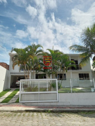 Casa com 4 Quartos à Venda, 444 m² em Capoeiras - Florianópolis