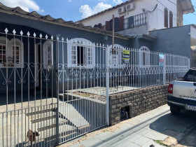 Casa com 3 Quartos à Venda,  em Barreira Cravo - Volta Redonda