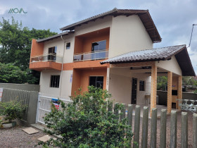 Casa com 3 Quartos à Venda, 139 m² em Brasilia - Itapoá