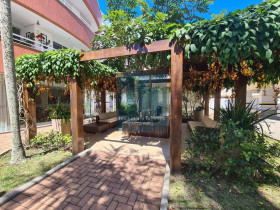 Apartamento com 3 Quartos à Venda, 182 m² em Ingleses Do Rio Vermelho - Florianópolis