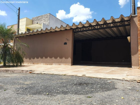 Casa com 3 Quartos à Venda, 100 m² em Jardim Leocádia - Sorocaba