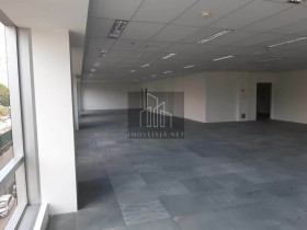 Sala Comercial para Alugar, 239 m² em Alphaville Industrial - Barueri