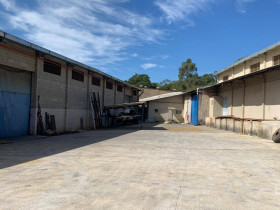 Galpão à Venda, 4.000 m² em Centro - Mairiporã