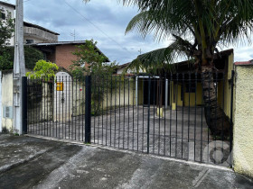 Casa com 2 Quartos à Venda, 231 m² em Indaiá - Caraguatatuba