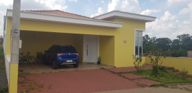 Casa de Condomínio à Venda,  em Jardim Maraba - Itapetininga