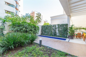 Apartamento com 3 Quartos à Venda, 405 m² em Moema - São Paulo