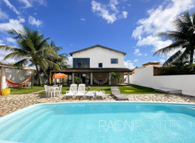 Casa com 5 Quartos para Alugar, 250 m² em Barra Do Jacuipe - Camaçari