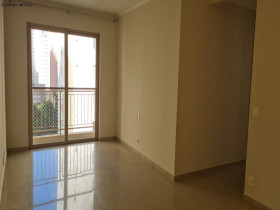 Apartamento com 3 Quartos à Venda, 65 m² em Jardim Vazani - São Paulo