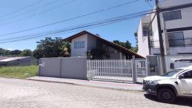 Casa com 3 Quartos à Venda, 260 m² em Itajuba - Barra Velha