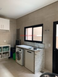 Casa de Condomínio com 3 Quartos à Venda, 384 m² em Medeiros - Jundiaí