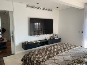 Apartamento com 4 Quartos à Venda, 600 m² em Moema - São Paulo