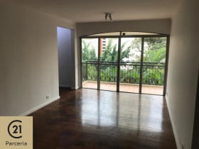 Apartamento com 3 Quartos à Venda, 138 m² em Moema - São Paulo