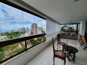 Apartamento com 3 Quartos à Venda, 229 m² em Jardim Apipema - Salvador