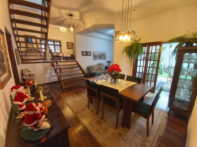 Casa com 4 Quartos à Venda, 414 m² em Nova Piracicaba - Piracicaba